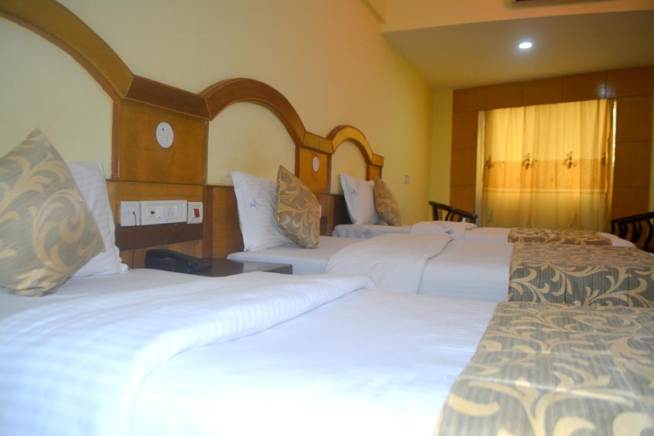Hotel City Centaur And Convention Center- Vaccinated Staff Bangalore Esterno foto